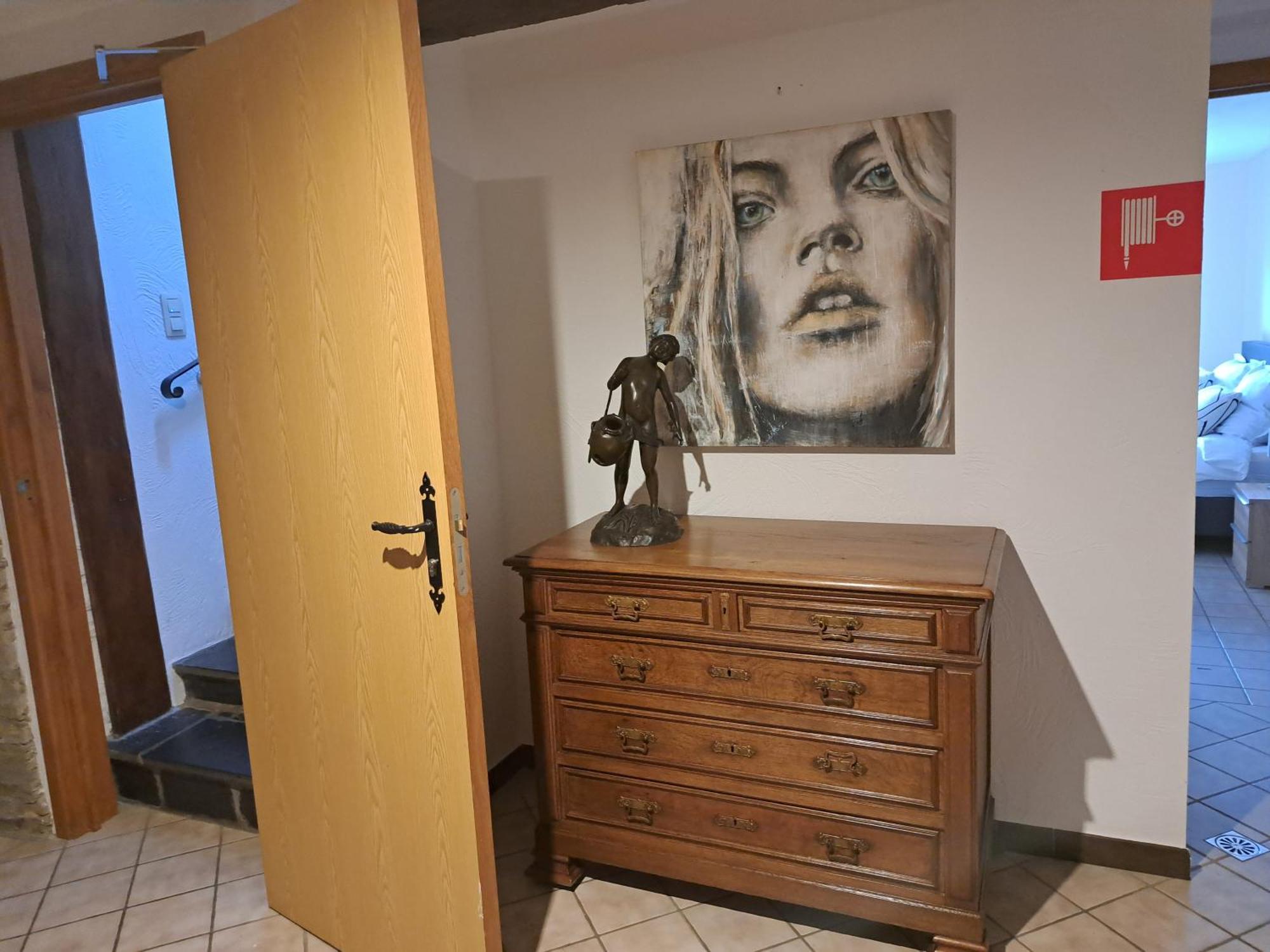 Hotel Au Coeur D'alle 2*
